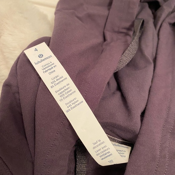 Lululemon sweater - Picture 3 of 5